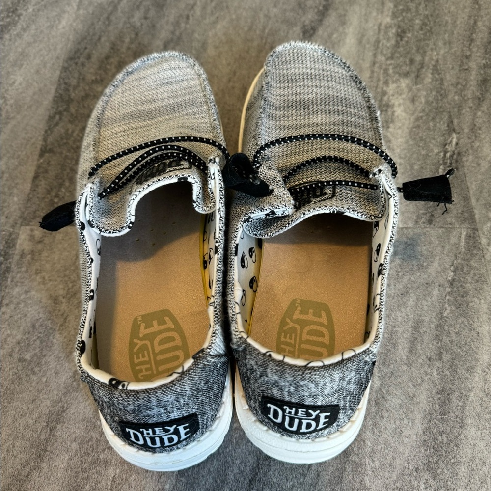 Hey Dude Wendy Stretch Size 7